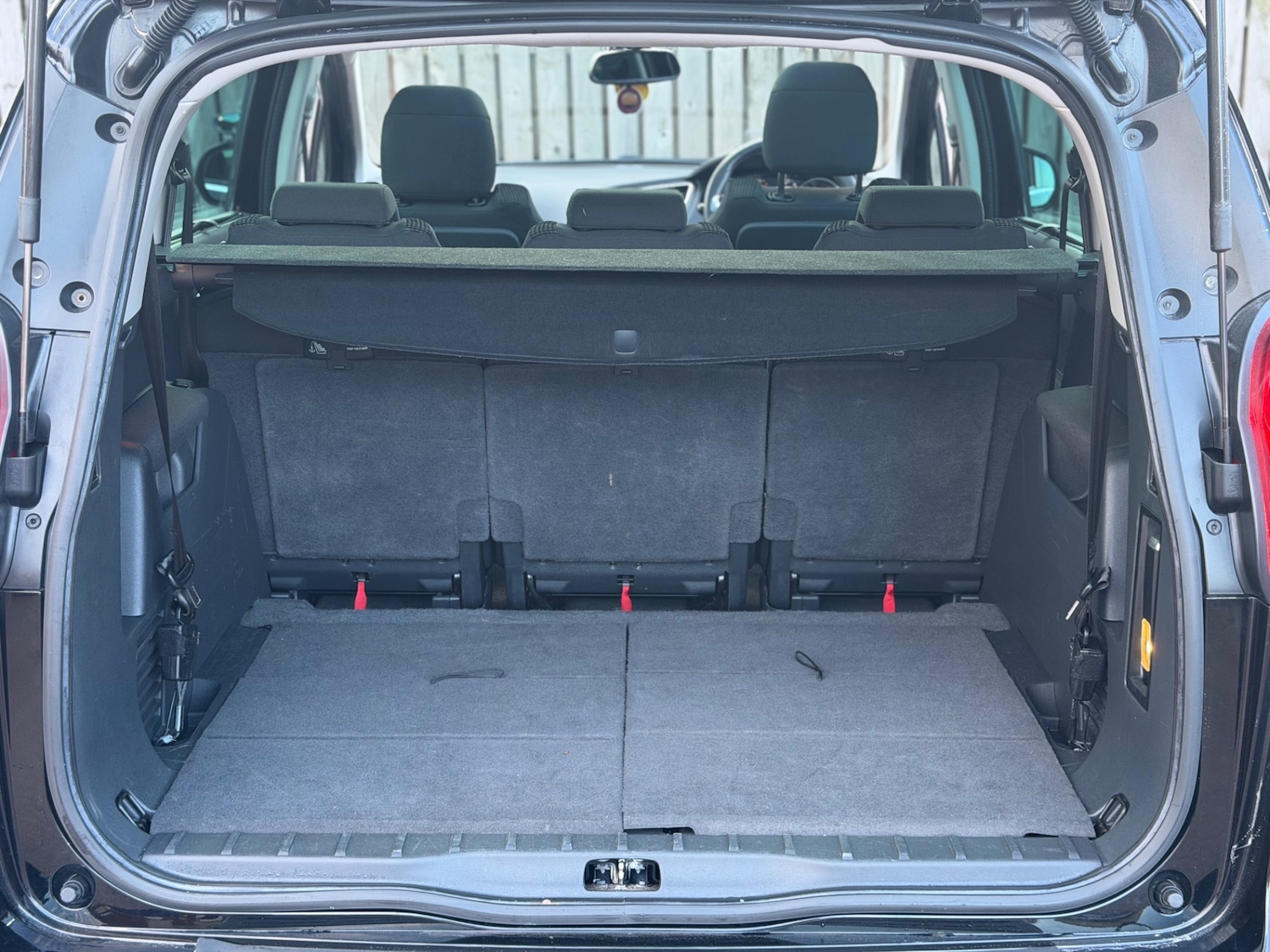 Used Peugeot 5008 2013 for sale - 76864280: Photo 29