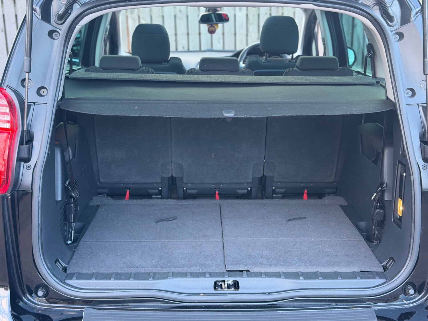 Used Peugeot 5008 2013 for sale - 76864280: Photo 30