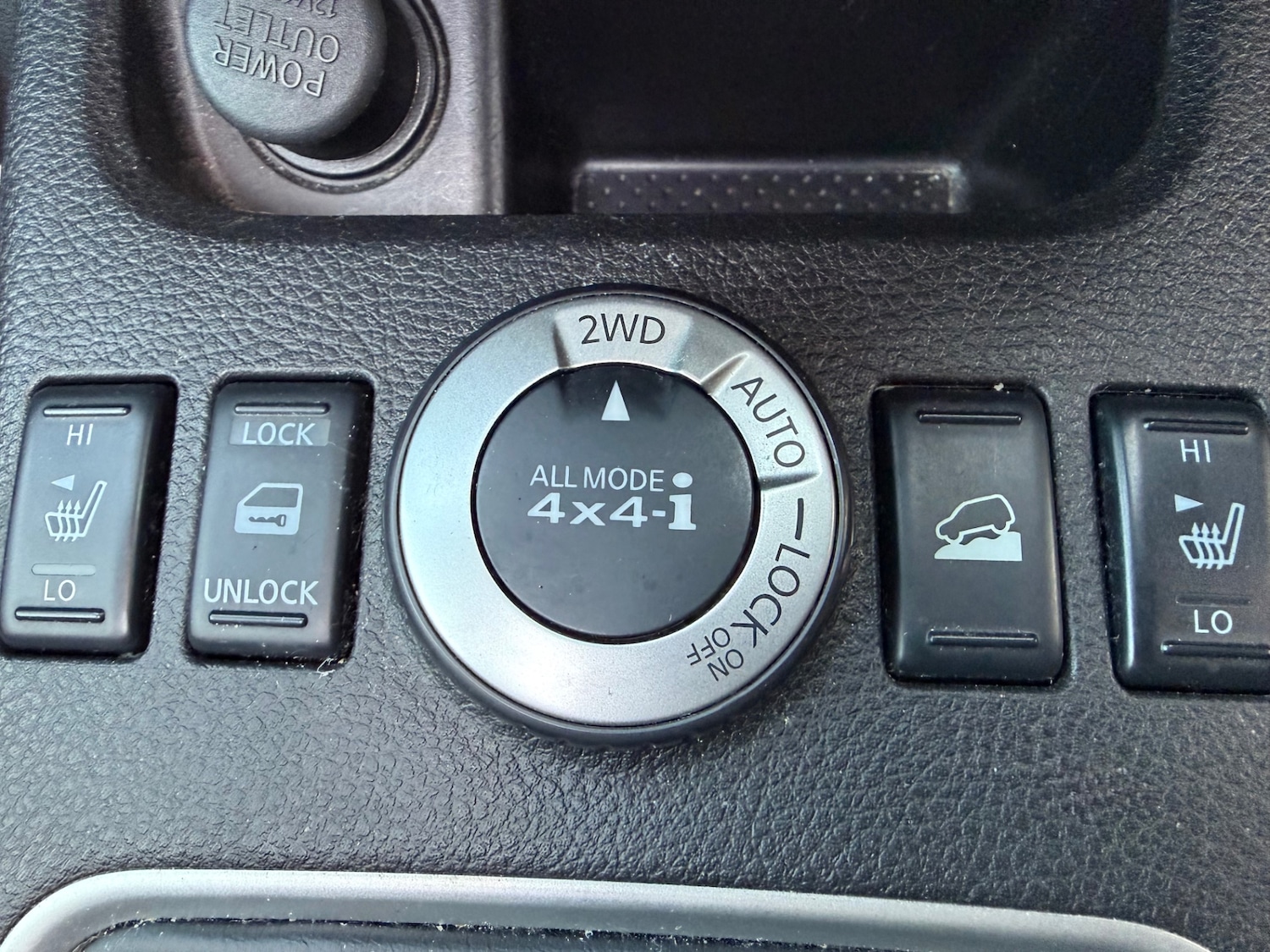 Used Nissan X-Trail 2012 for sale - 76571419: Photo 19