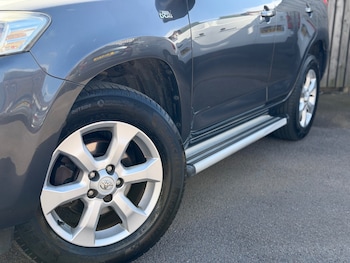 Used Toyota RAV4 2011 for sale - 78099059: Photo