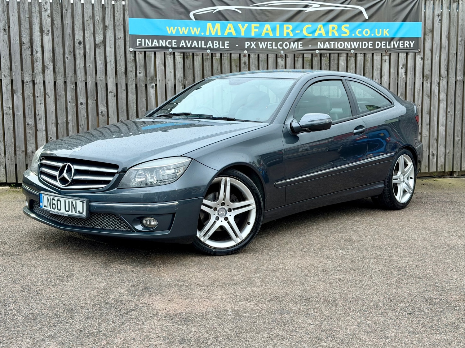 Used Mercedes-Benz CLC Class 2010 for sale - 76527302: Photo 2