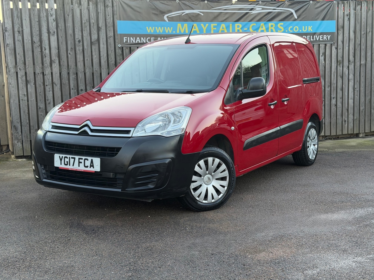 Used Citroen Berlingo 2017 for sale - 77057014: Photo 2