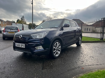 Used Ssangyong Tivoli 2016 for sale - 76492321: Photo