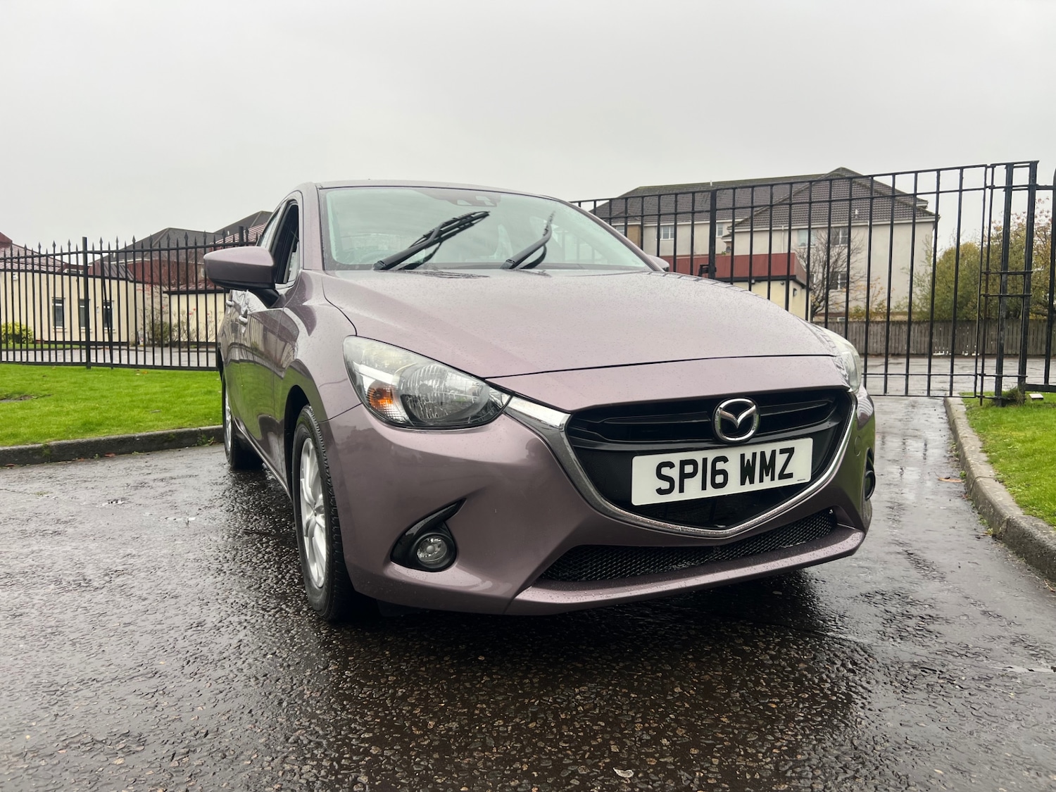 Used Mazda Mazda2 2016 for sale - 76455652: Photo 2