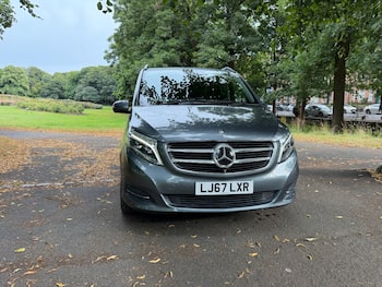 Used Mercedes-Benz V-Class 2018 for sale - 79400784: Photo