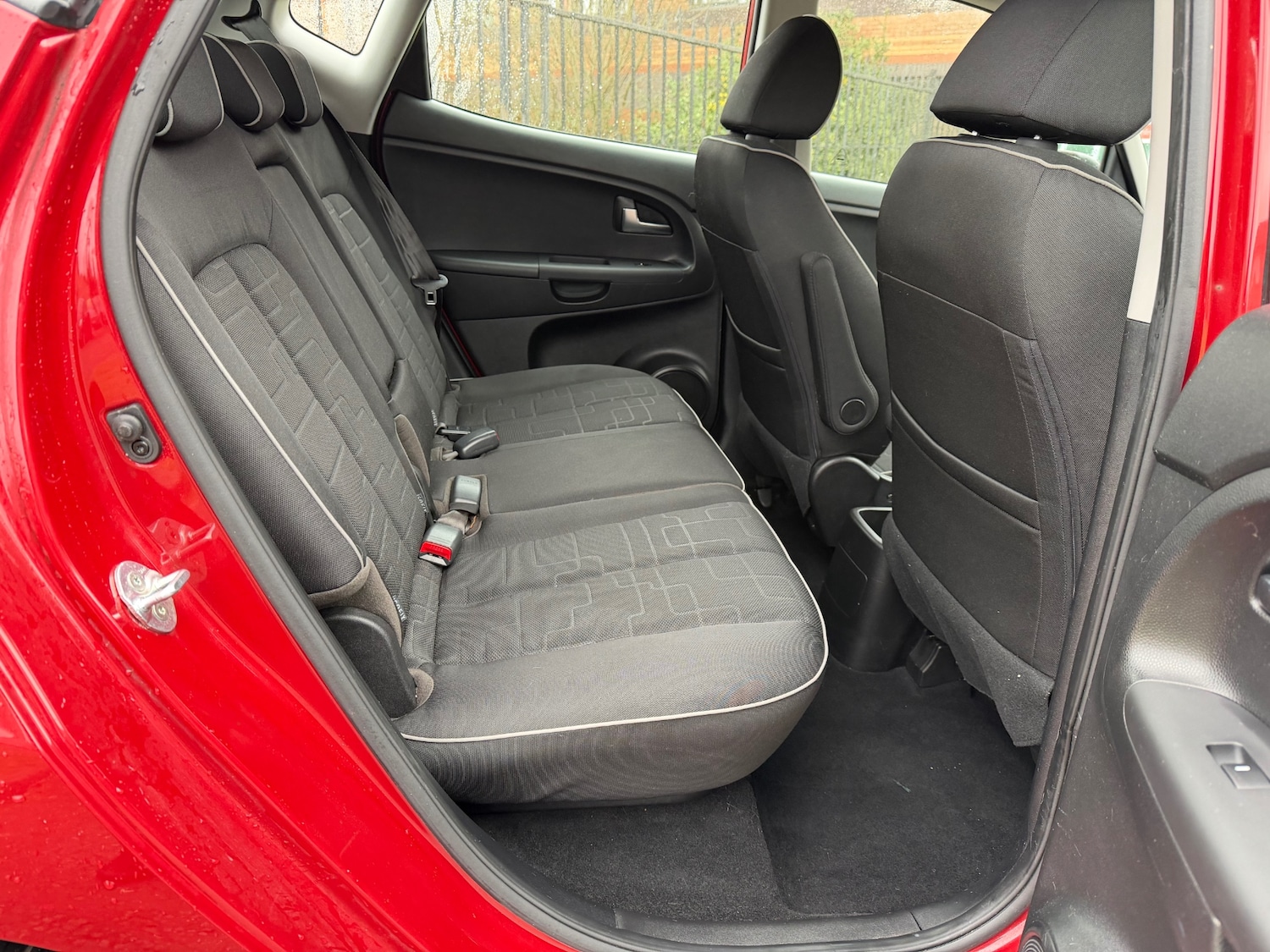 Used Kia Venga 2015 for sale - 77474887: Photo 13