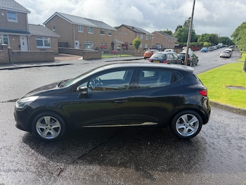 Used Renault Clio 2013 for sale - 78832090: Photo