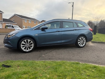 Used Vauxhall Astra 2017 for sale - 77085286: Photo