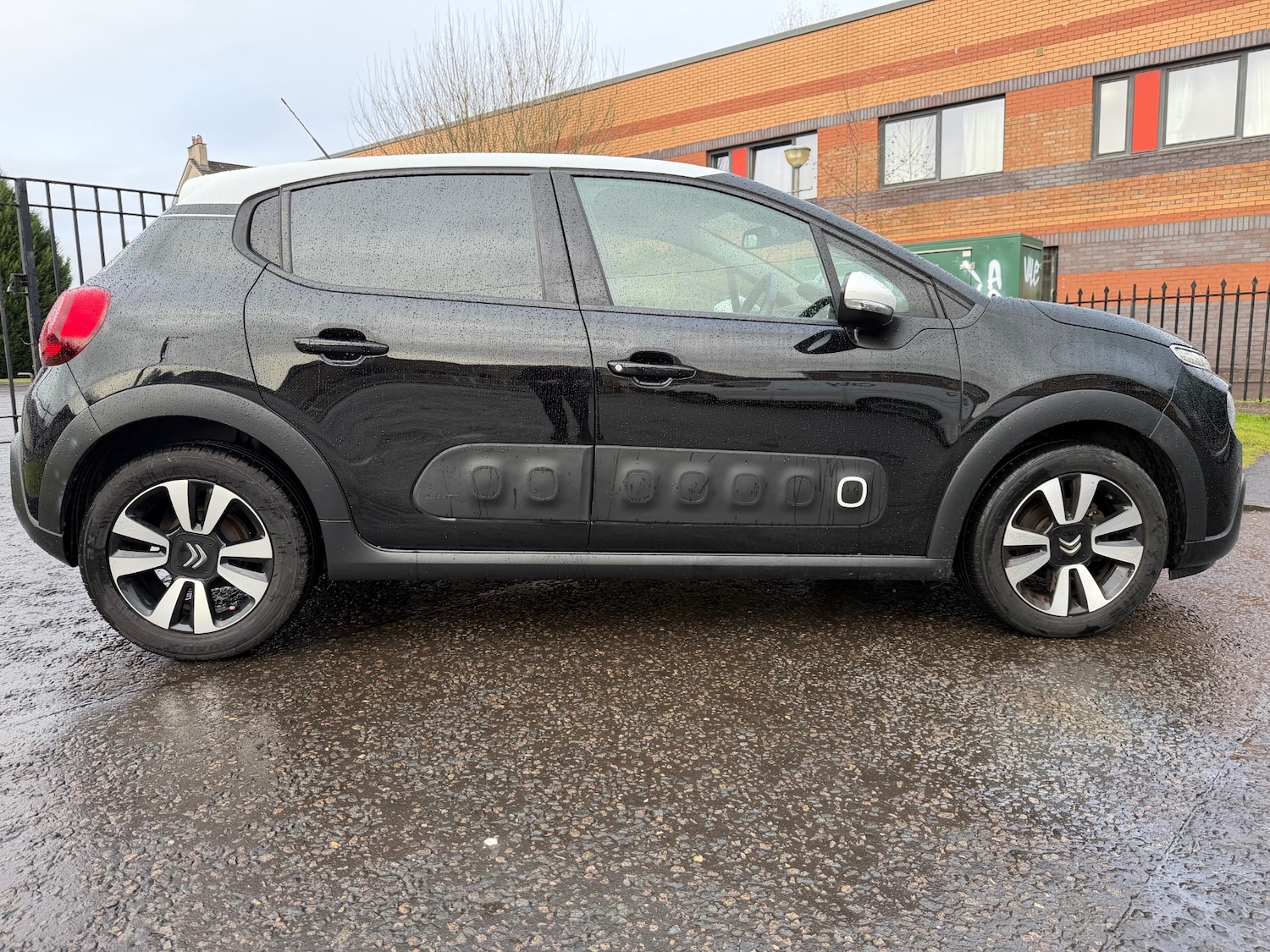Used Citroen C3 2018 for sale - 77501100: Photo 10