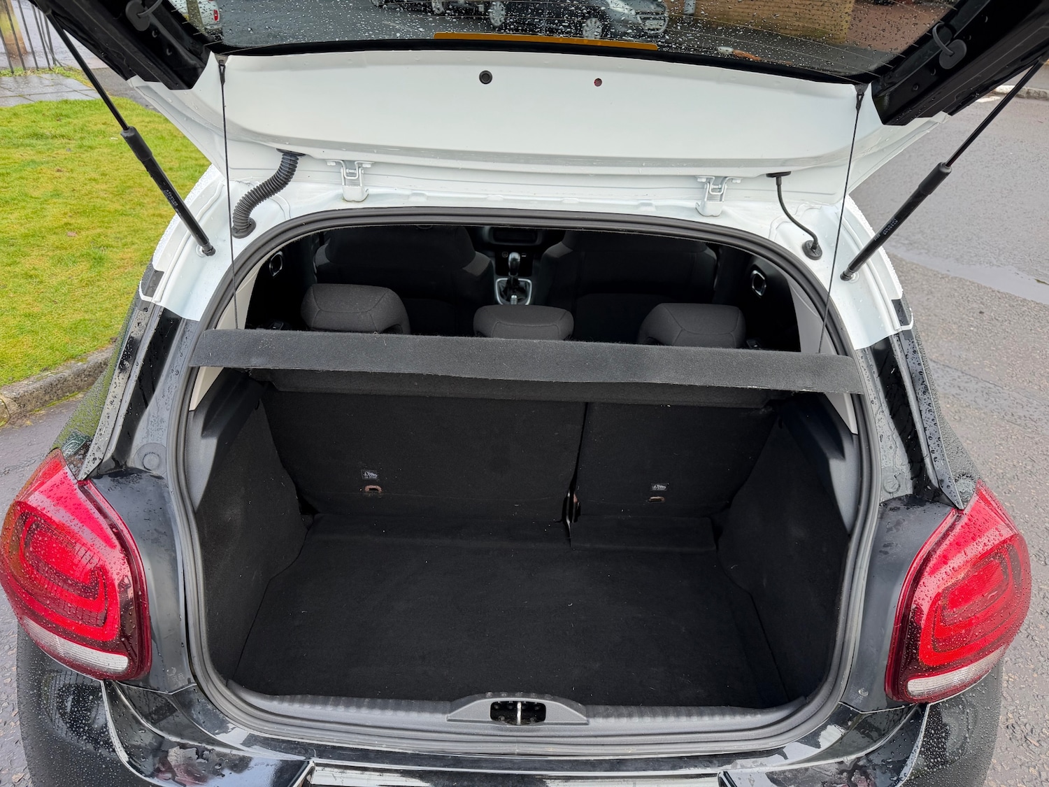 Used Citroen C3 2018 for sale - 77501100: Photo 11