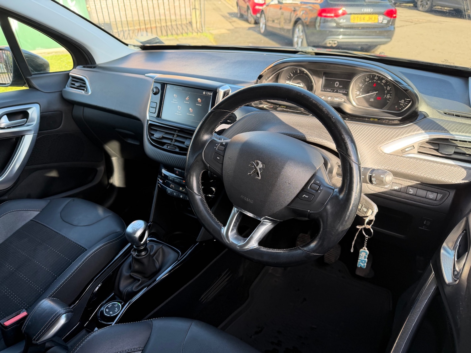 Used Peugeot 2008 2017 for sale - 77591862: Photo 17