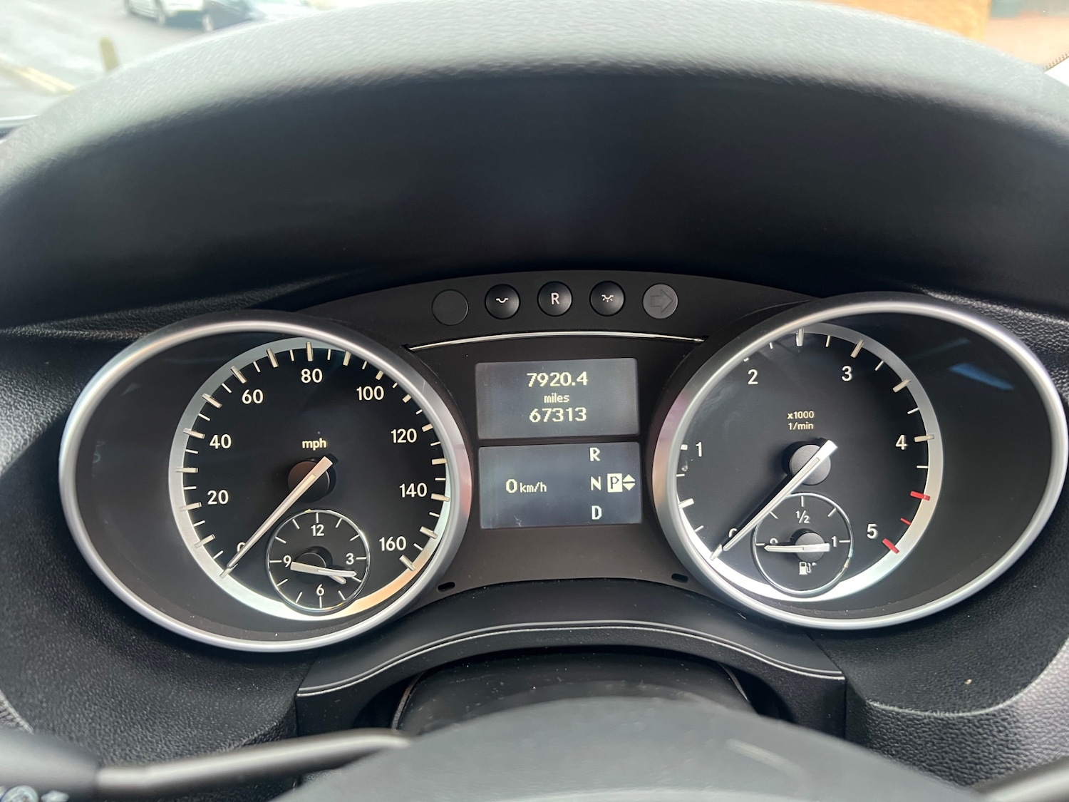 Used Mercedes-Benz R Class 2010 for sale - 76373225: Photo 18