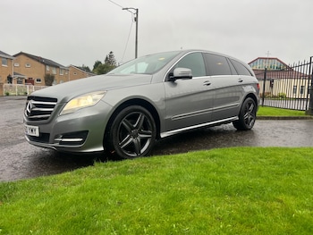 Used Mercedes-Benz R Class 2010 for sale - 76373225: Photo