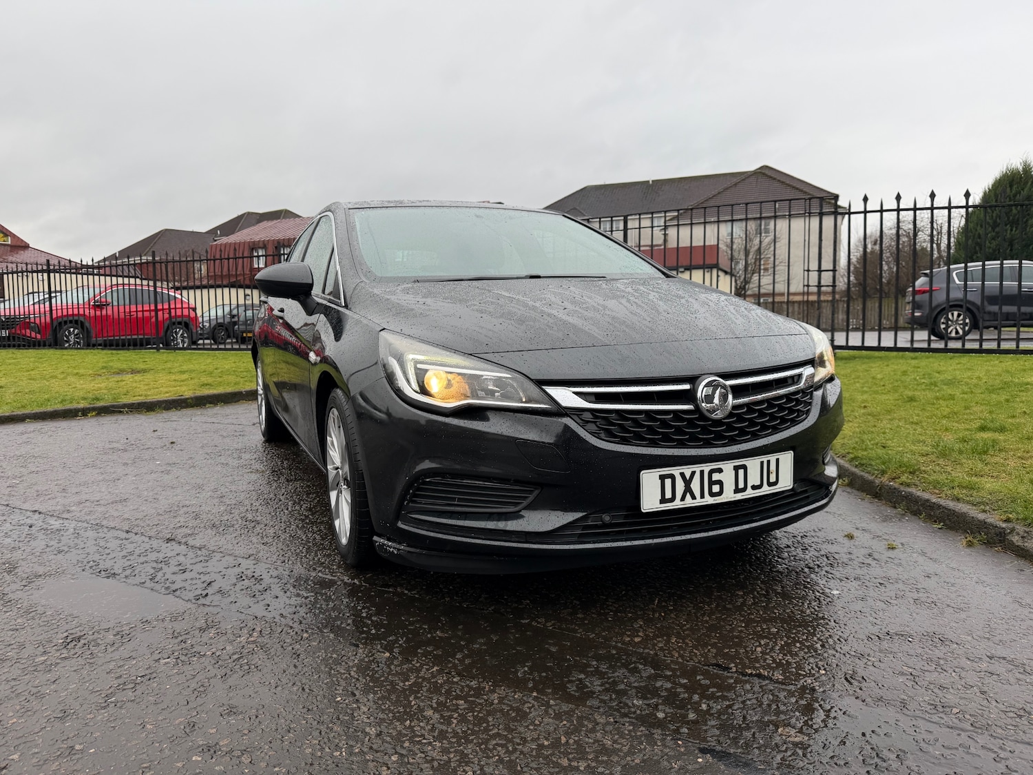 Used Vauxhall Astra 2016 for sale - 77501436: Photo 2