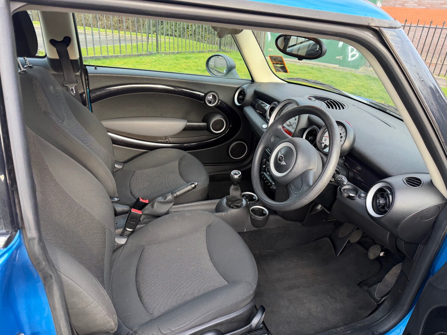 Used MINI Hatch 2011 for sale - 77813084: Photo 11
