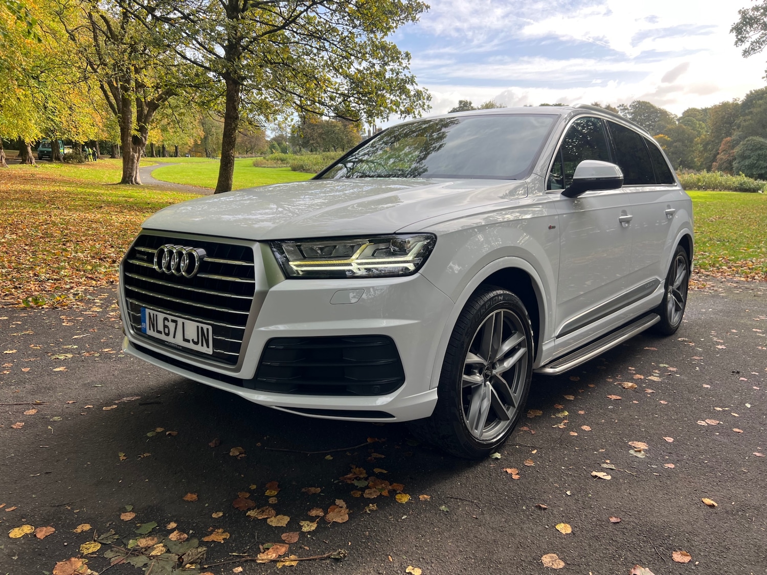 Used Audi Q7 2017 for sale - 76127124: Photo 3