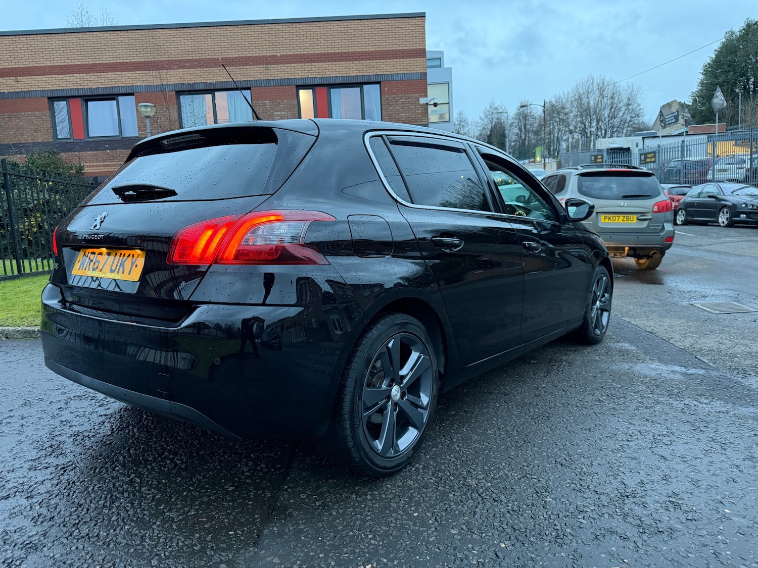 Used Peugeot 308 2017 for sale - 77318270: Photo 11