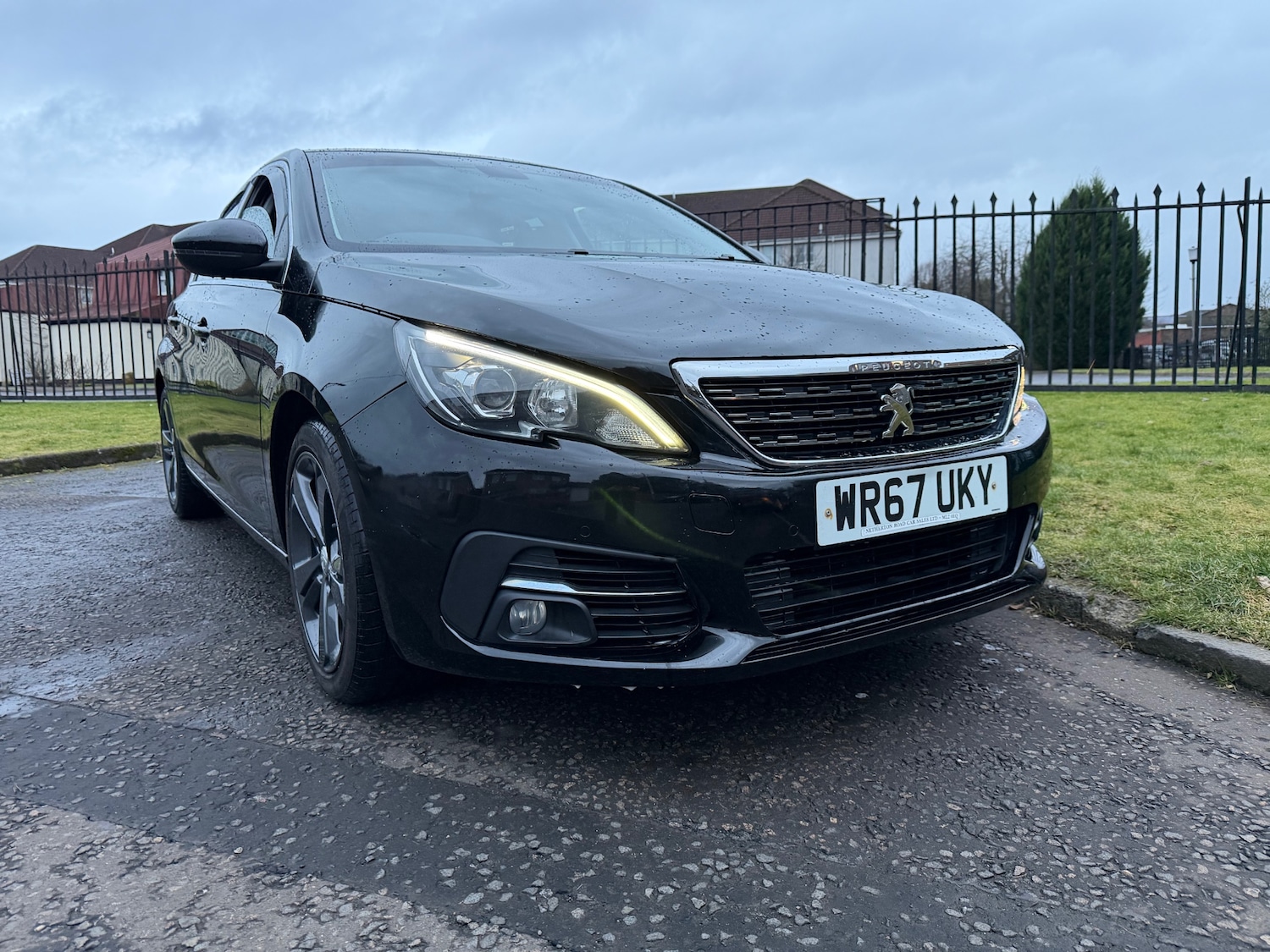 Used Peugeot 308 2017 for sale - 77318270: Photo 2