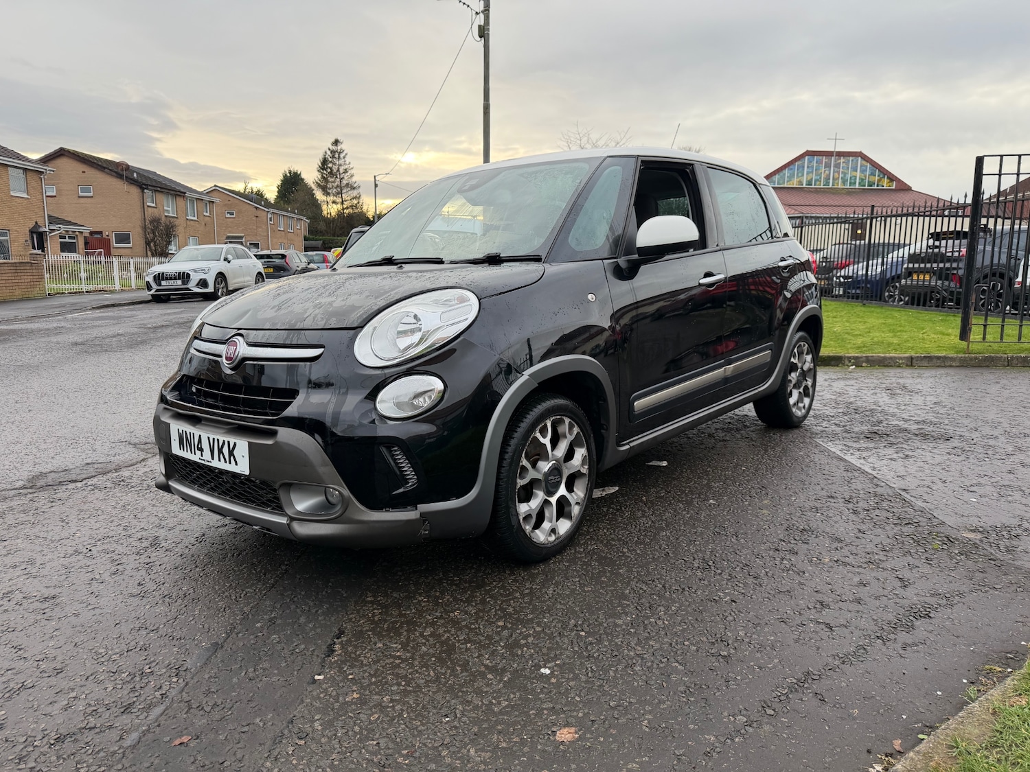 Used Fiat 500L 2014 for sale - 77065908: Photo 3