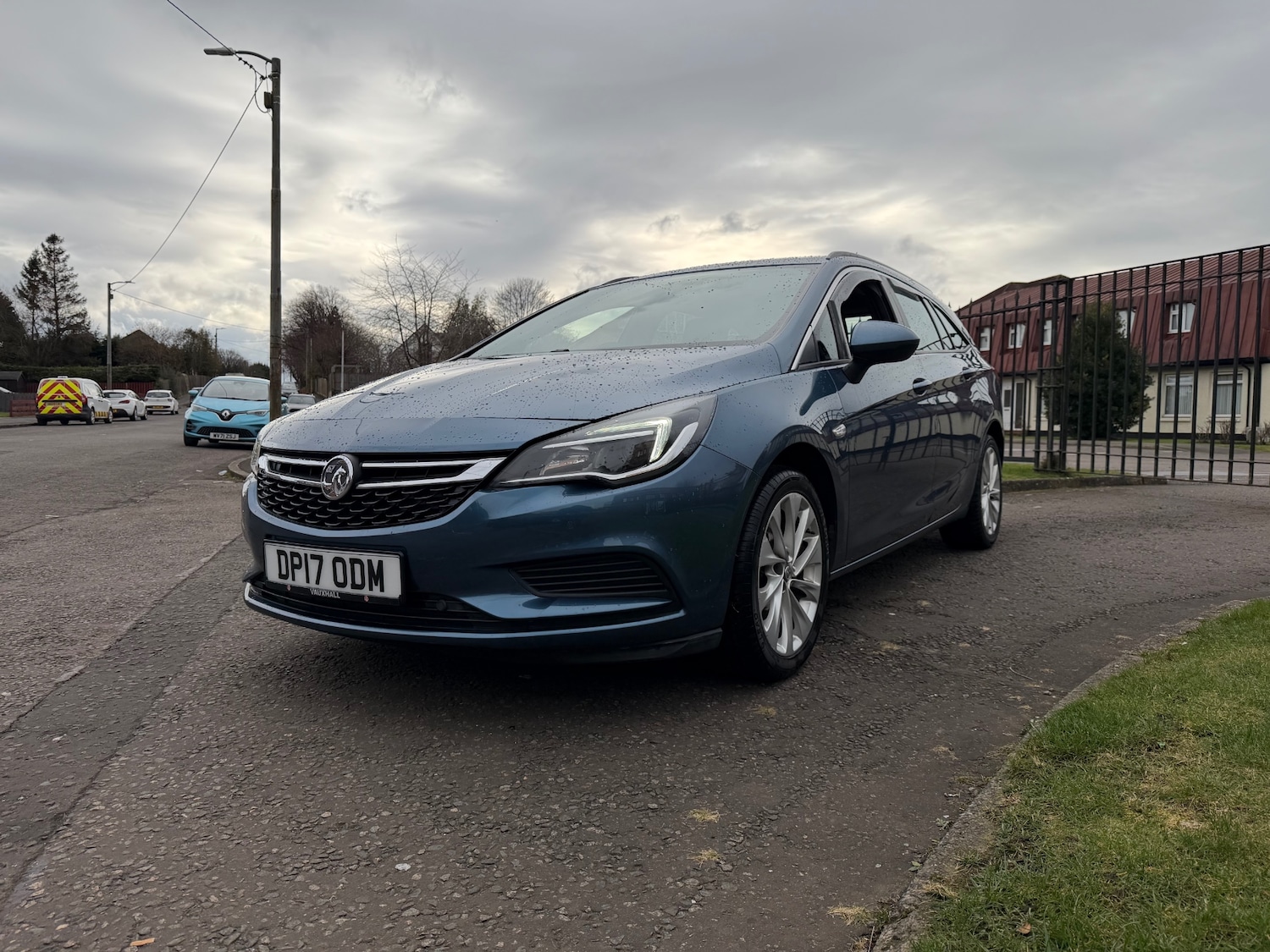 Used Vauxhall Astra 2017 for sale - 77591809: Photo 3