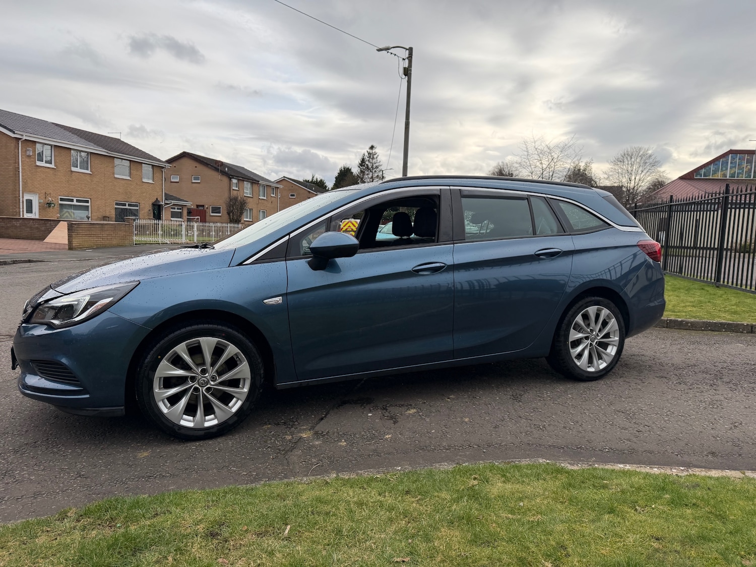 Used Vauxhall Astra 2017 for sale - 77591809: Photo 5