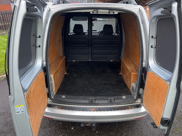 Used Volkswagen Caddy 2016 for sale - 76250717: Photo 10