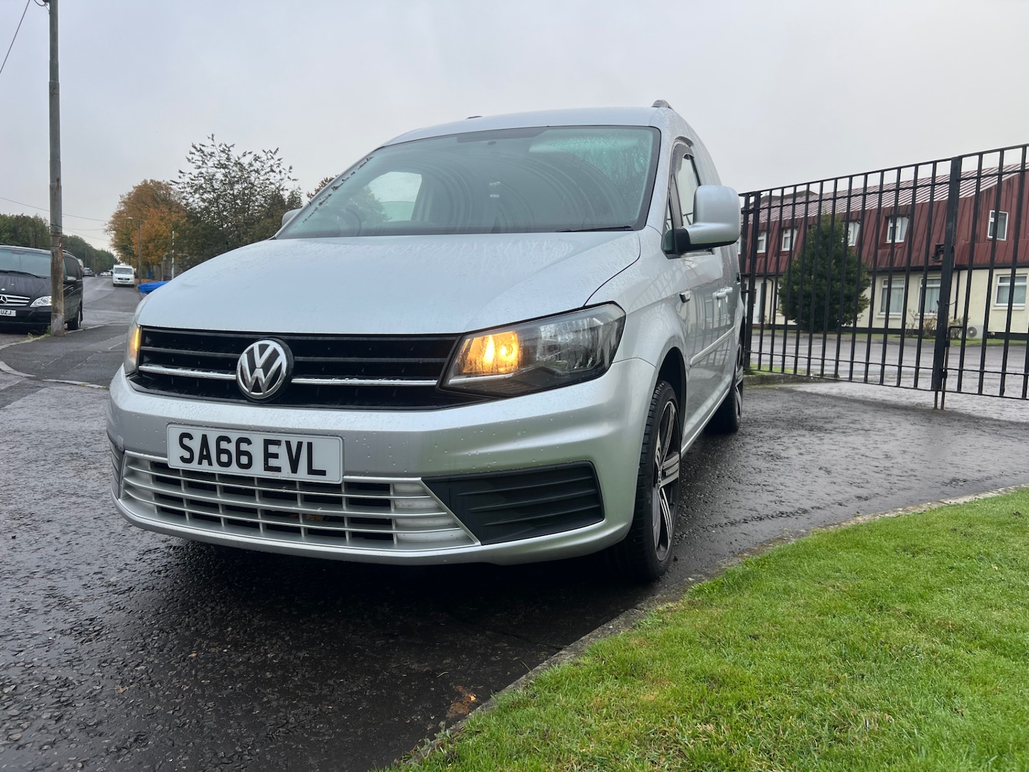Used Volkswagen Caddy 2016 for sale - 76250717: Photo 3