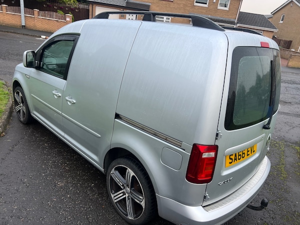 Used Volkswagen Caddy 2016 for sale - 76250717: Photo 6