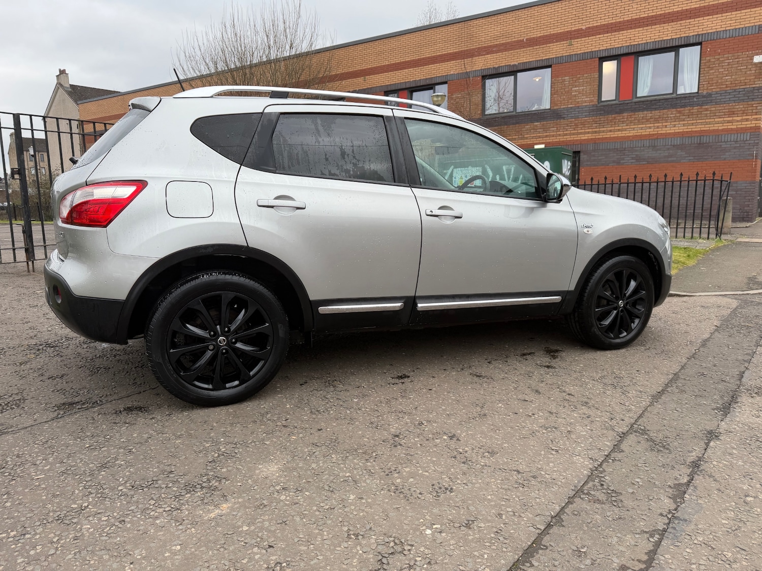 Used Nissan Qashqai 2013 for sale - 77326607: Photo 10