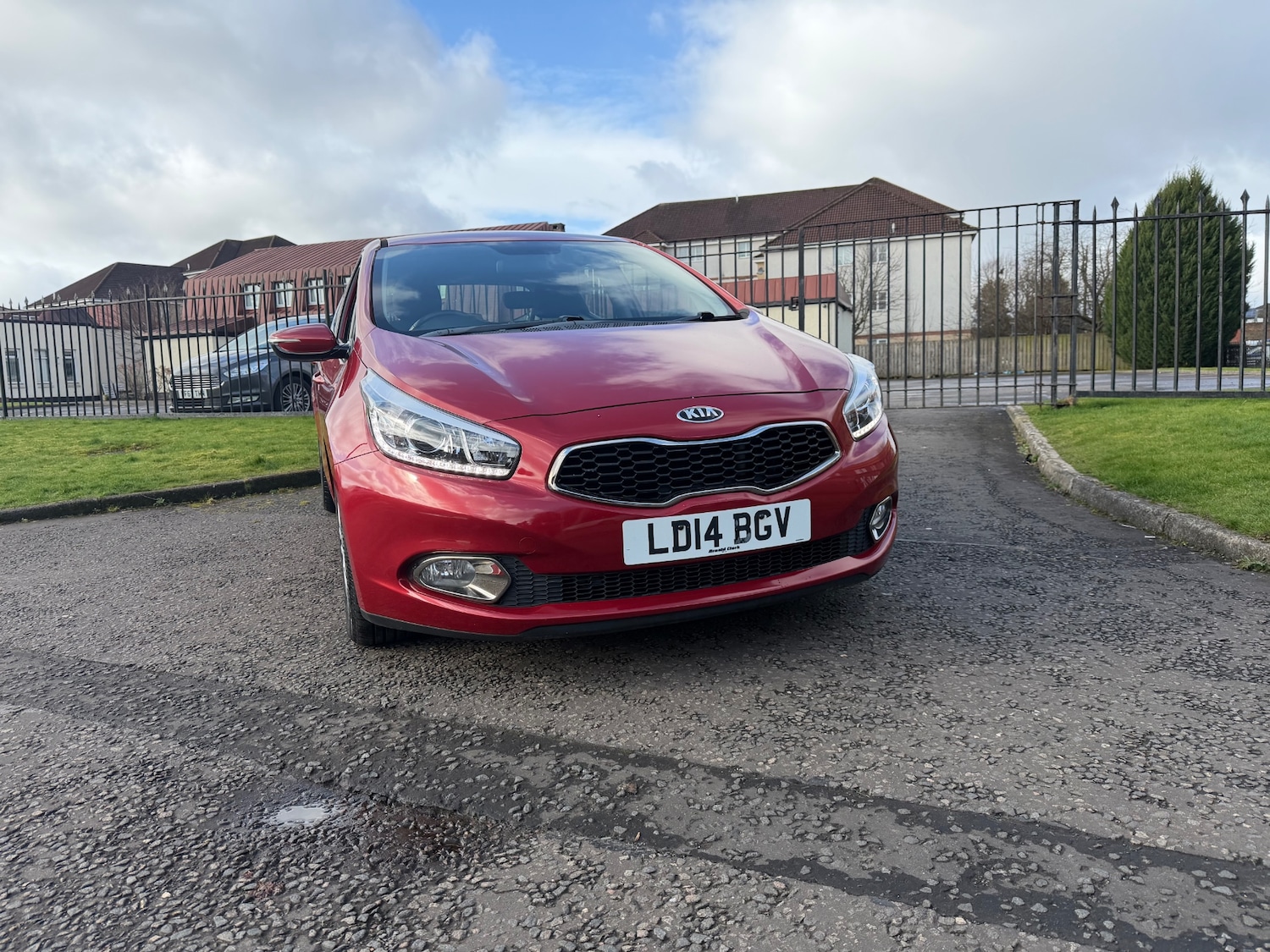 Used Kia Ceed 2014 for sale - 77961208: Photo 1