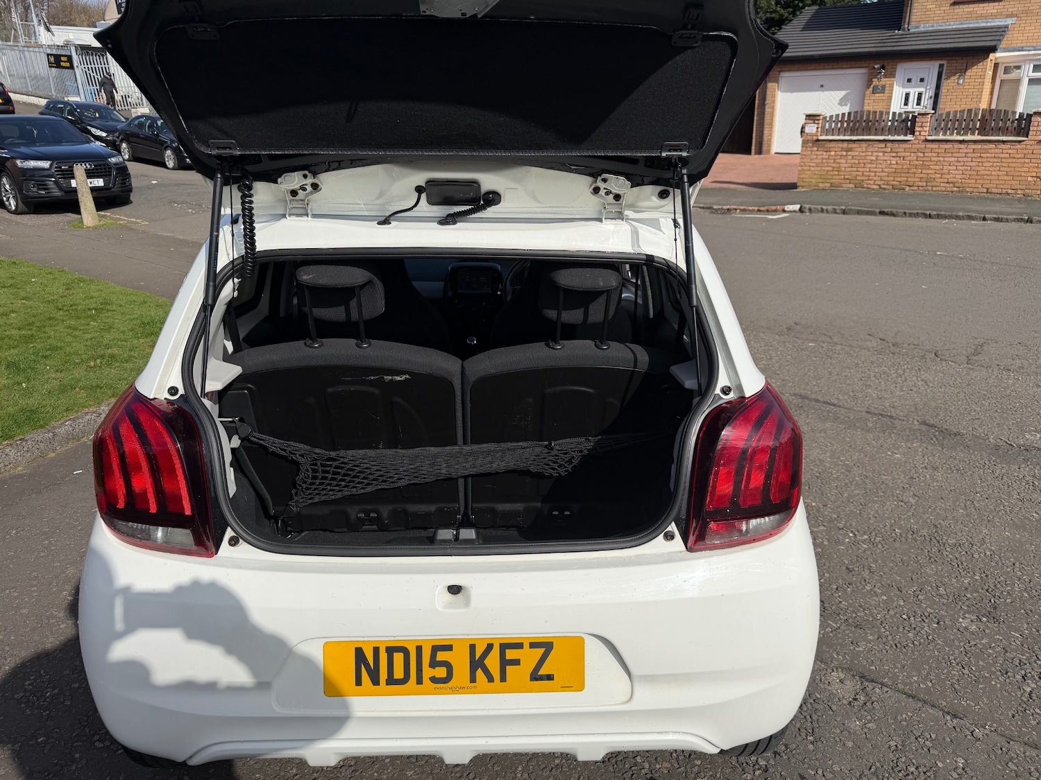 Used Peugeot 108 2015 for sale - 77981220: Photo 12