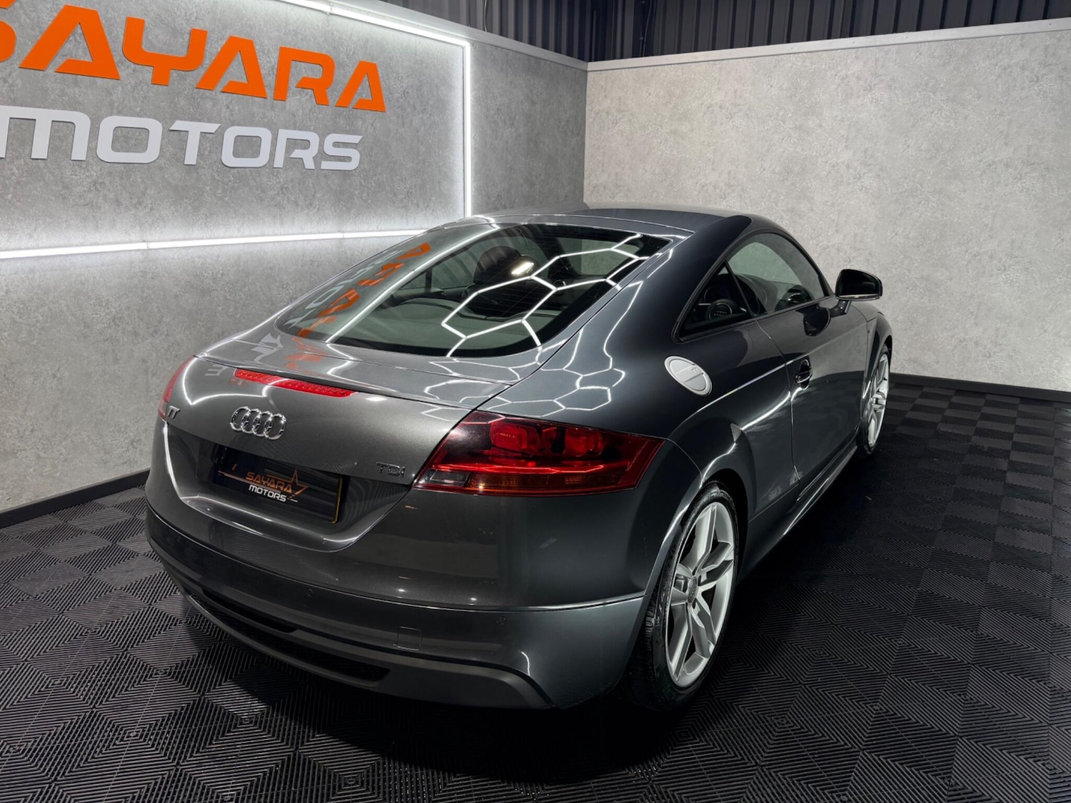 Used Audi TT 2014 for sale - 77523934: Photo 11