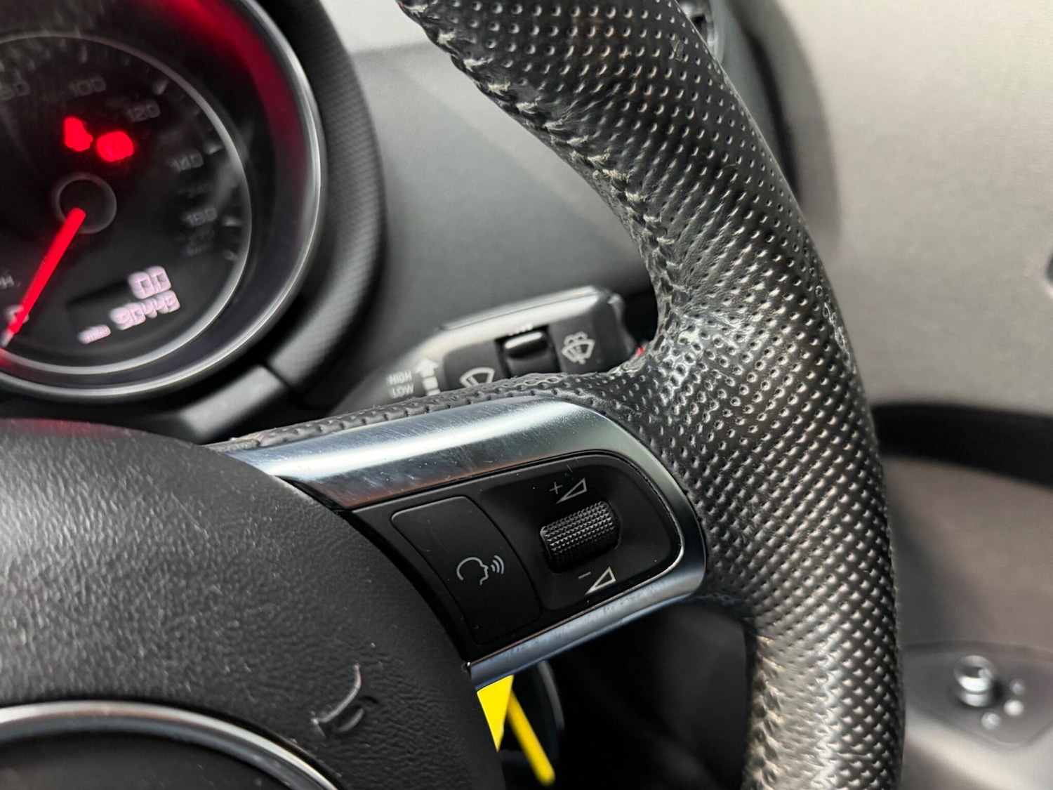 Used Audi TT 2014 for sale - 77523934: Photo 38