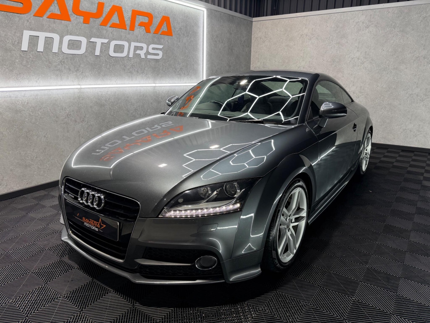 Used Audi TT 2014 for sale - 77523934: Photo 6