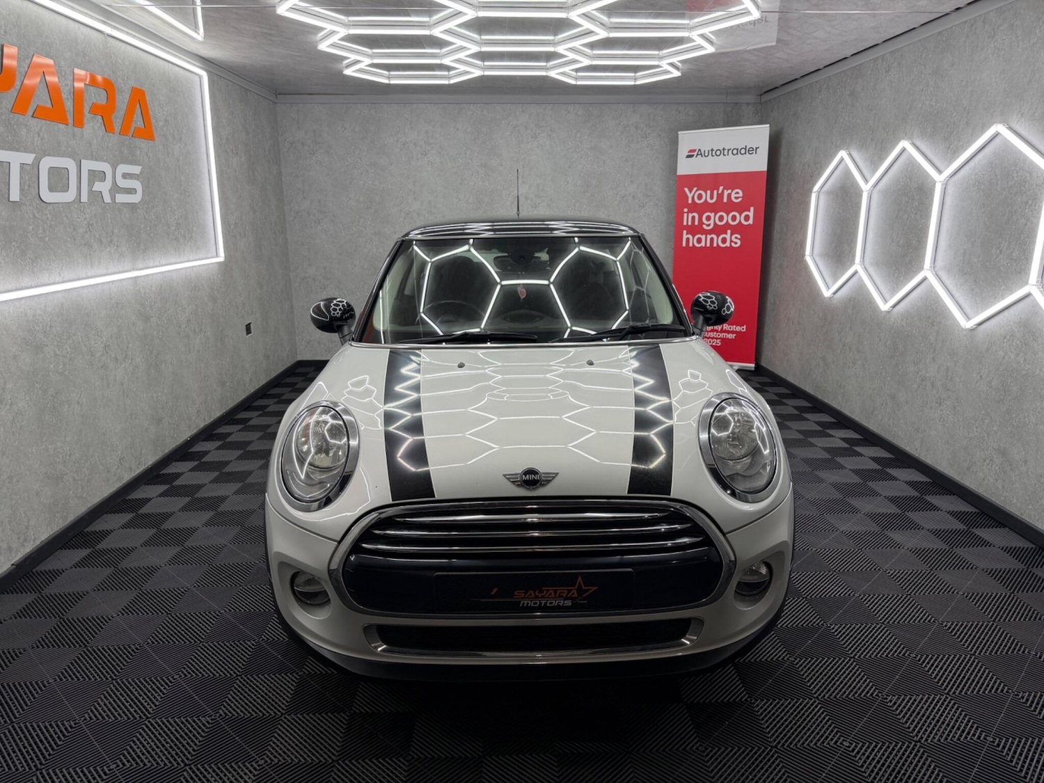 Used MINI Hatch 2015 for sale - 78157430: Photo 3