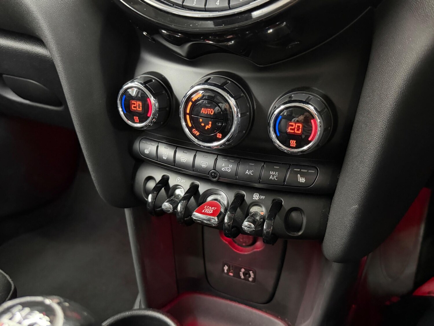 Used MINI Hatch 2015 for sale - 78157430: Photo 30