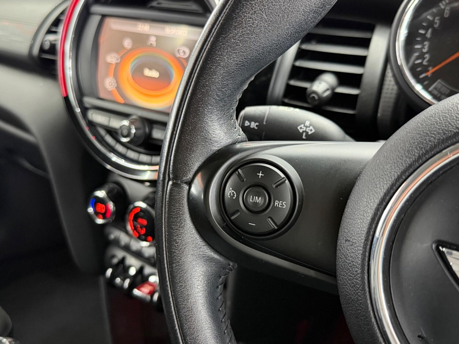 Used MINI Hatch 2015 for sale - 78157430: Photo 40