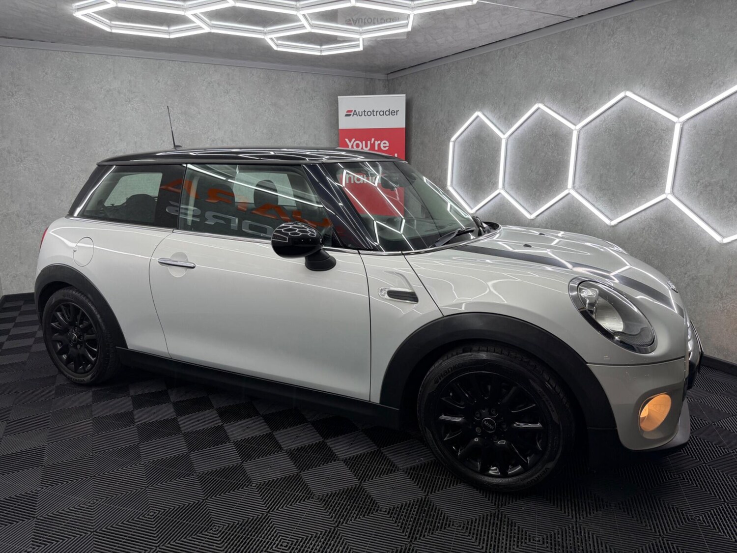 Used MINI Hatch 2015 for sale - 78157430: Photo 7
