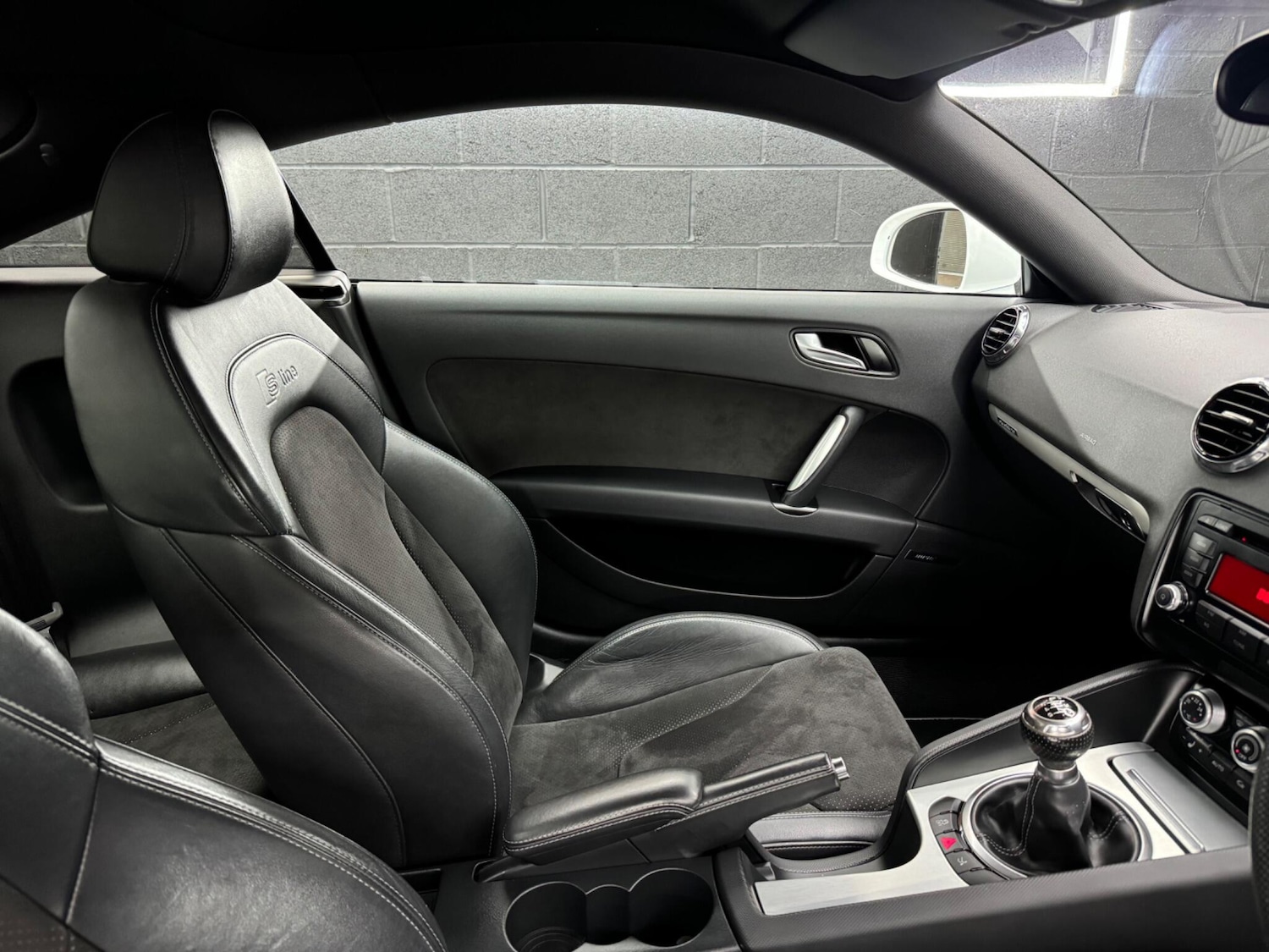 Used Audi TT 2012 for sale - 76862568: Photo 23