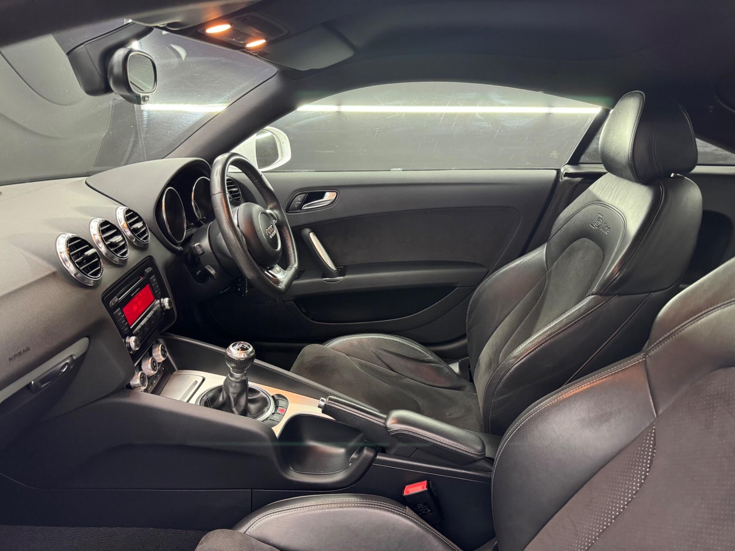 Used Audi TT 2012 for sale - 76862568: Photo 25