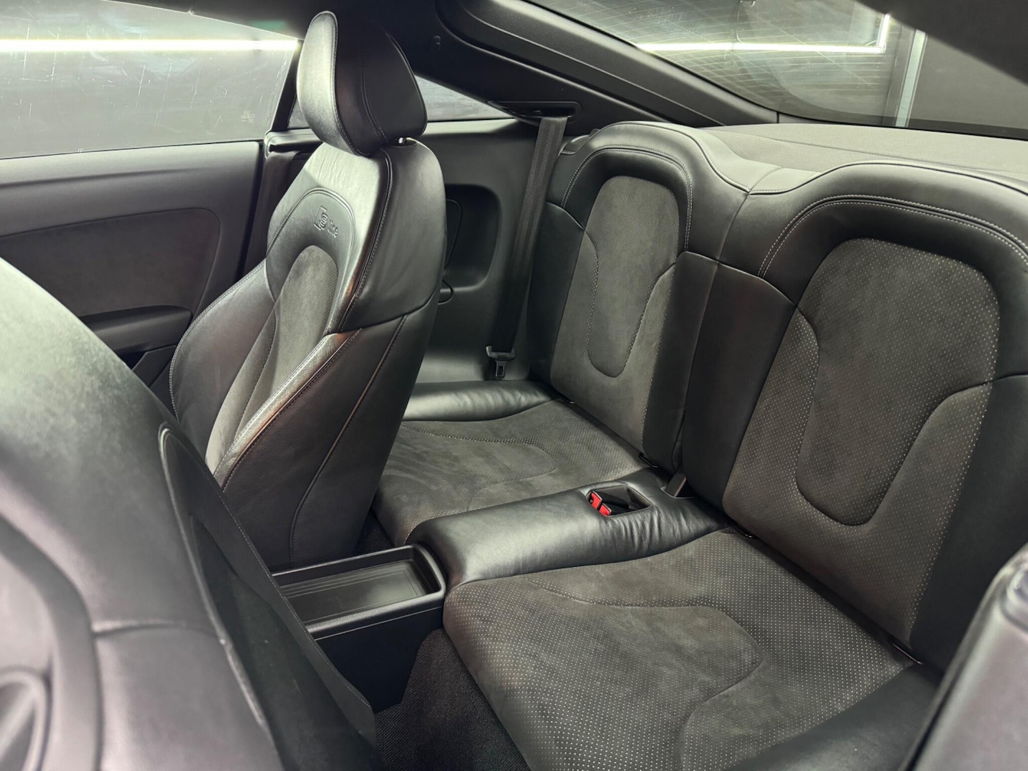 Used Audi TT 2012 for sale - 76862568: Photo 28