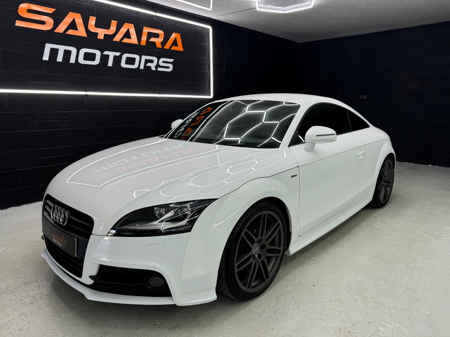 Used Audi TT 2012 for sale - 76862568: Photo 5