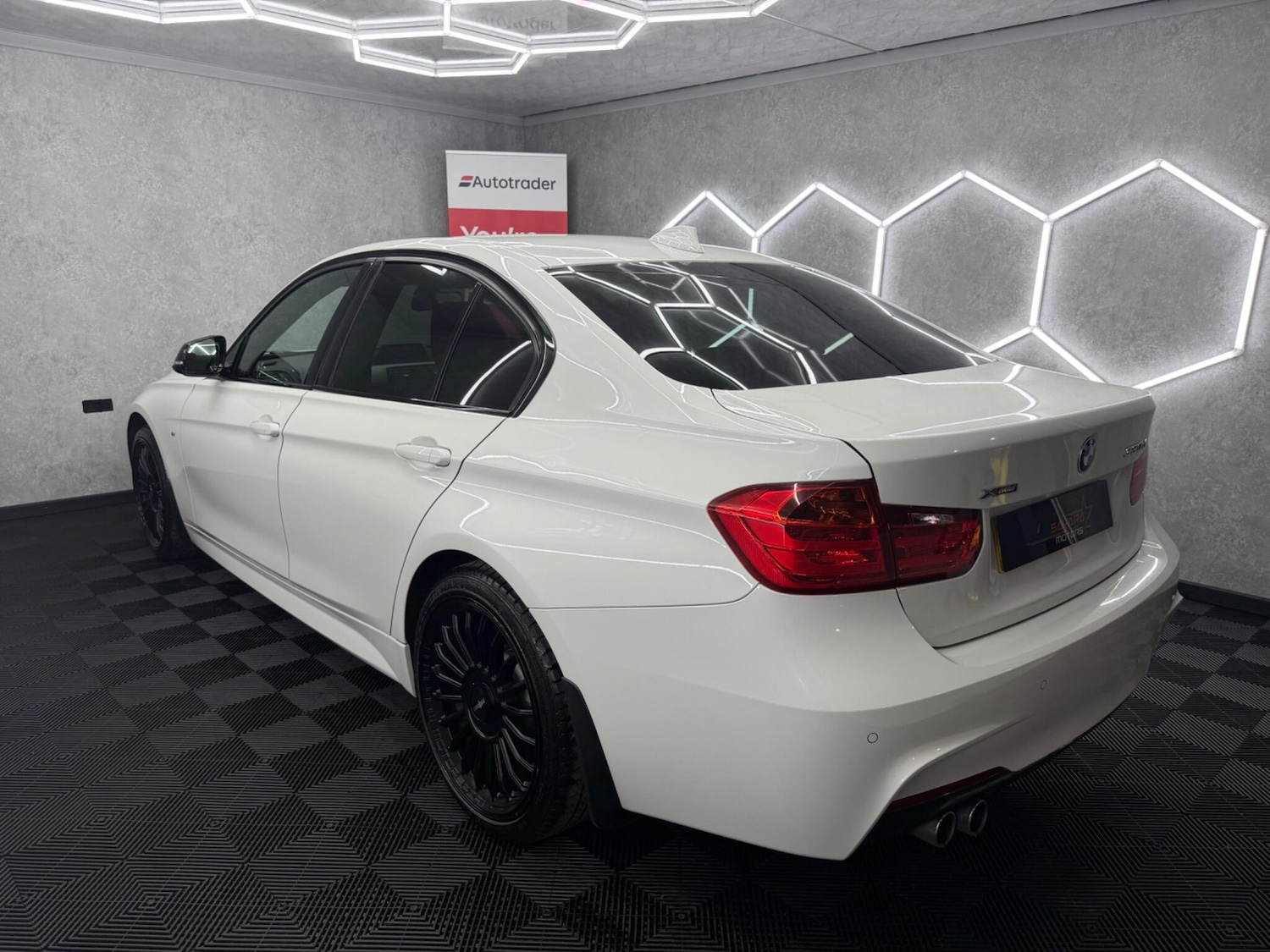 Used BMW 3 Series for sale - 78136374: Photo 12