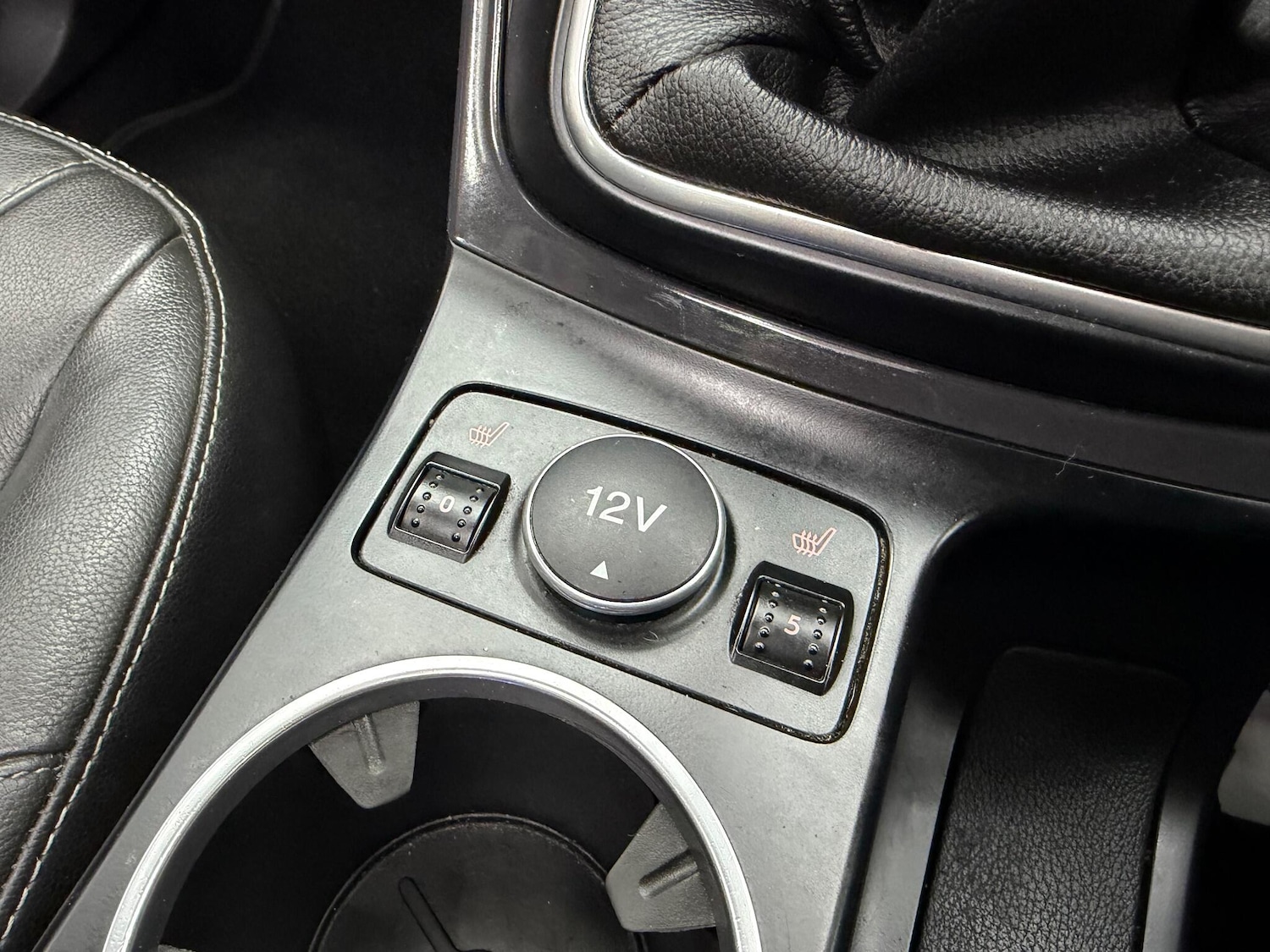 Used Ford Kuga 2016 for sale - 77015415: Photo 28