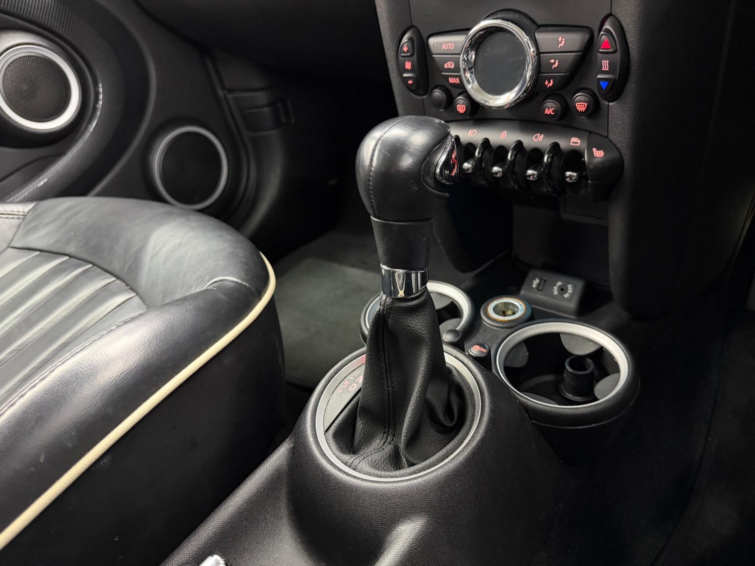 Used MINI Hatch 2013 for sale - 77982332: Photo 28