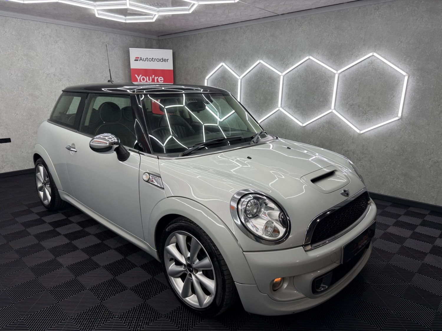 Used MINI Hatch 2013 for sale - 77982332: Photo 4