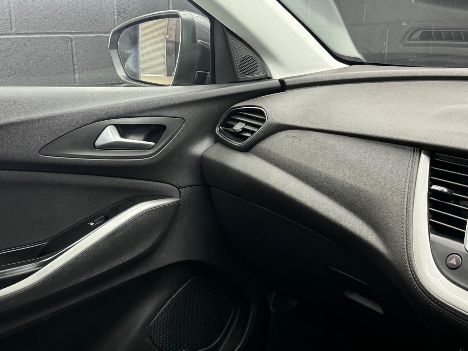 Used Vauxhall Grandland X 2018 for sale - 76862565: Photo 31