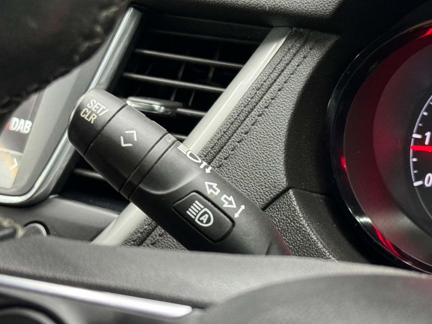 Used Vauxhall Grandland X 2018 for sale - 76862565: Photo 32