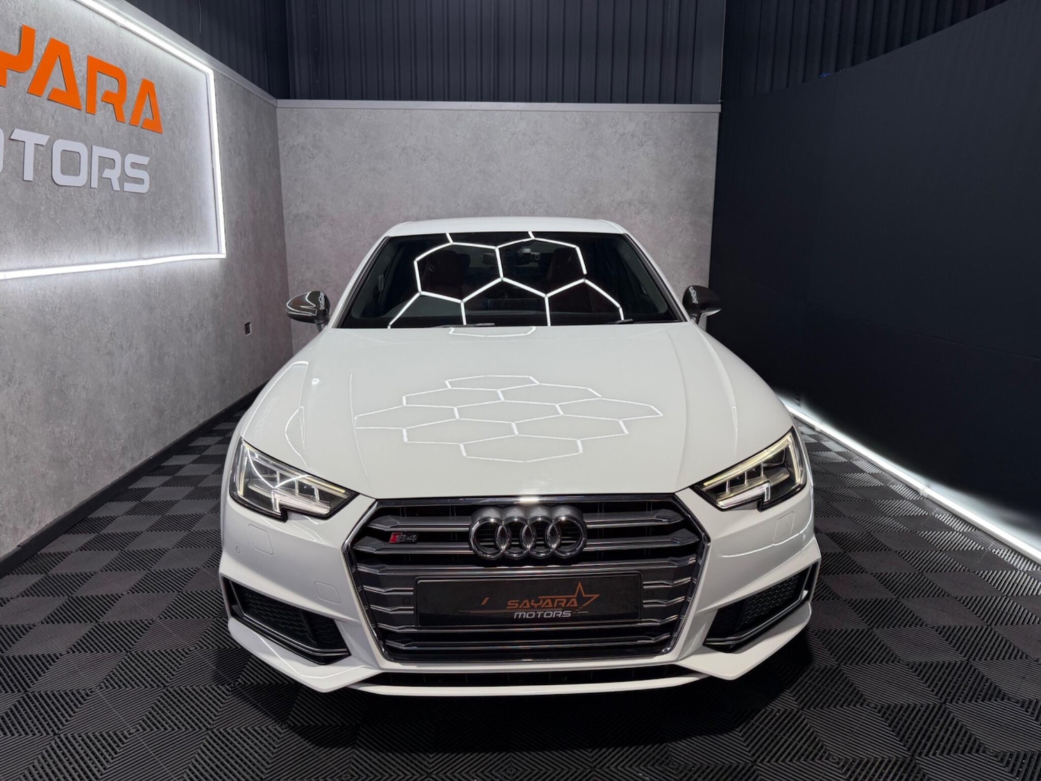 Used Audi S4 2017 for sale - 77793695: Photo 3