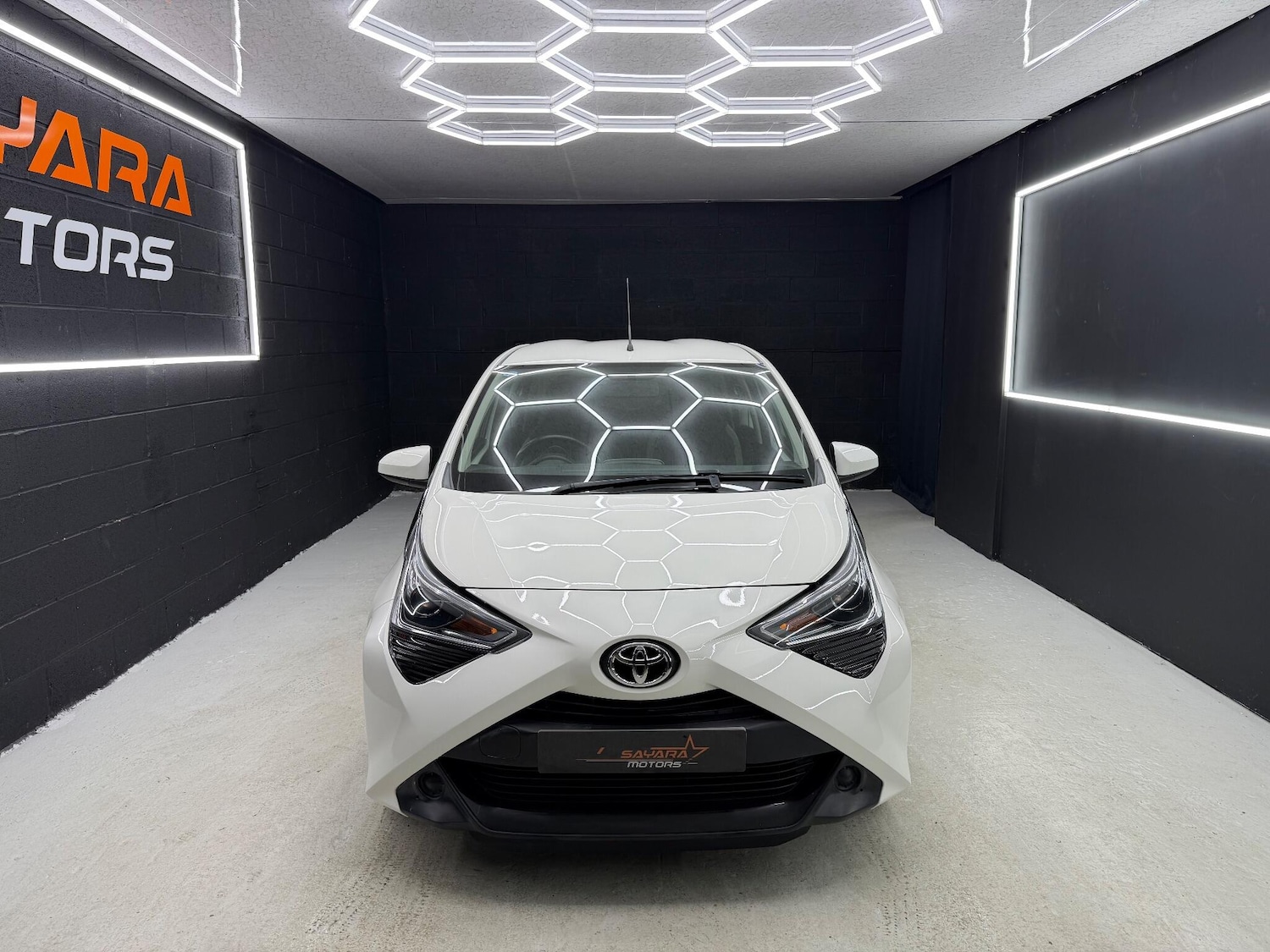 Used Toyota AYGO 2018 for sale - 76887305: Photo 3